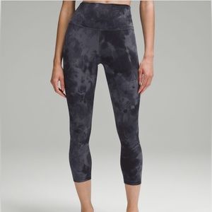 Lululemon ALIGN Diamond Dye 23” crop size 2